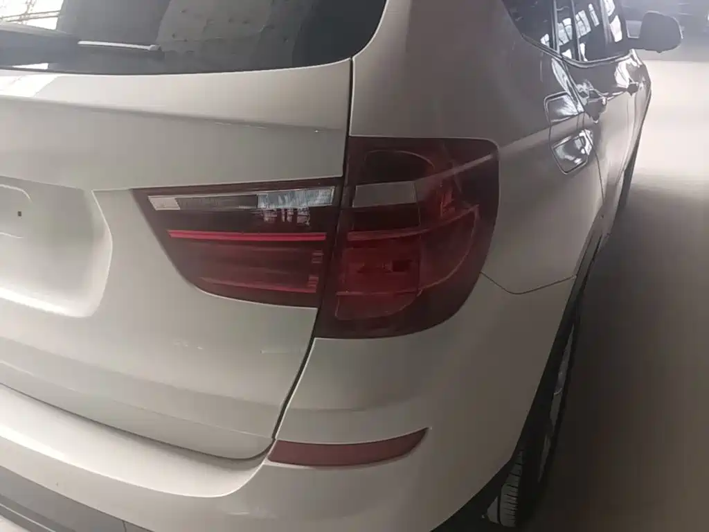BMW X3 2018 — фото 8