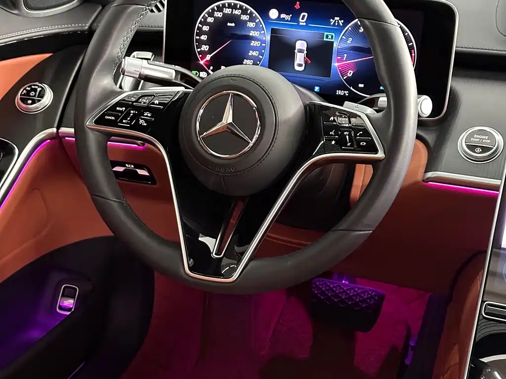 Mercedes-Benz S-Class 2025 — фото 3