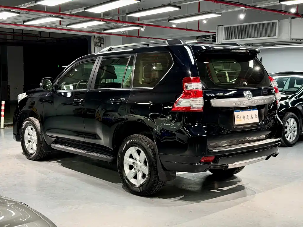 Toyota Prado 2017 — фото 5