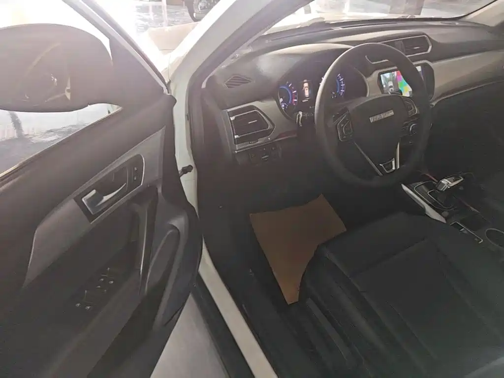 Haval H2 2018 — фото 16