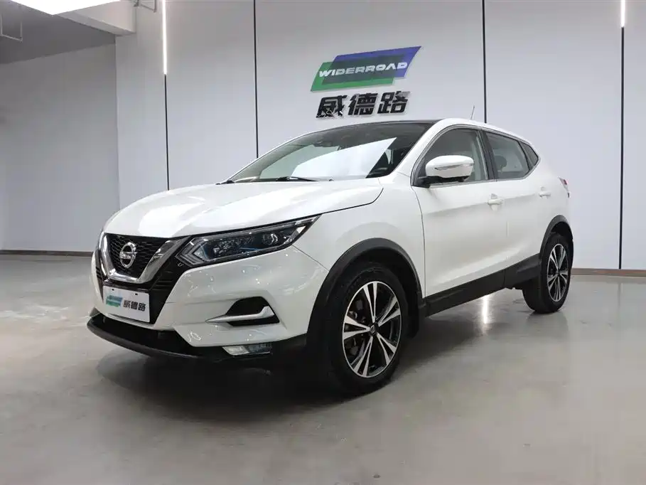 Nissan Qashqai 2021 — фото 1