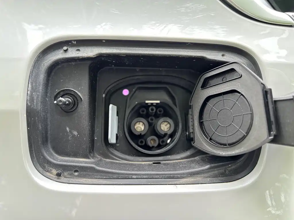 BMW i3 2023 — фото 18