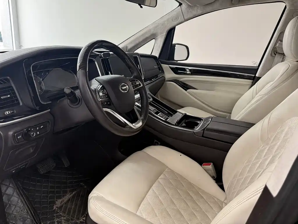 GAC Trumpchi M8 2021 — фото 4