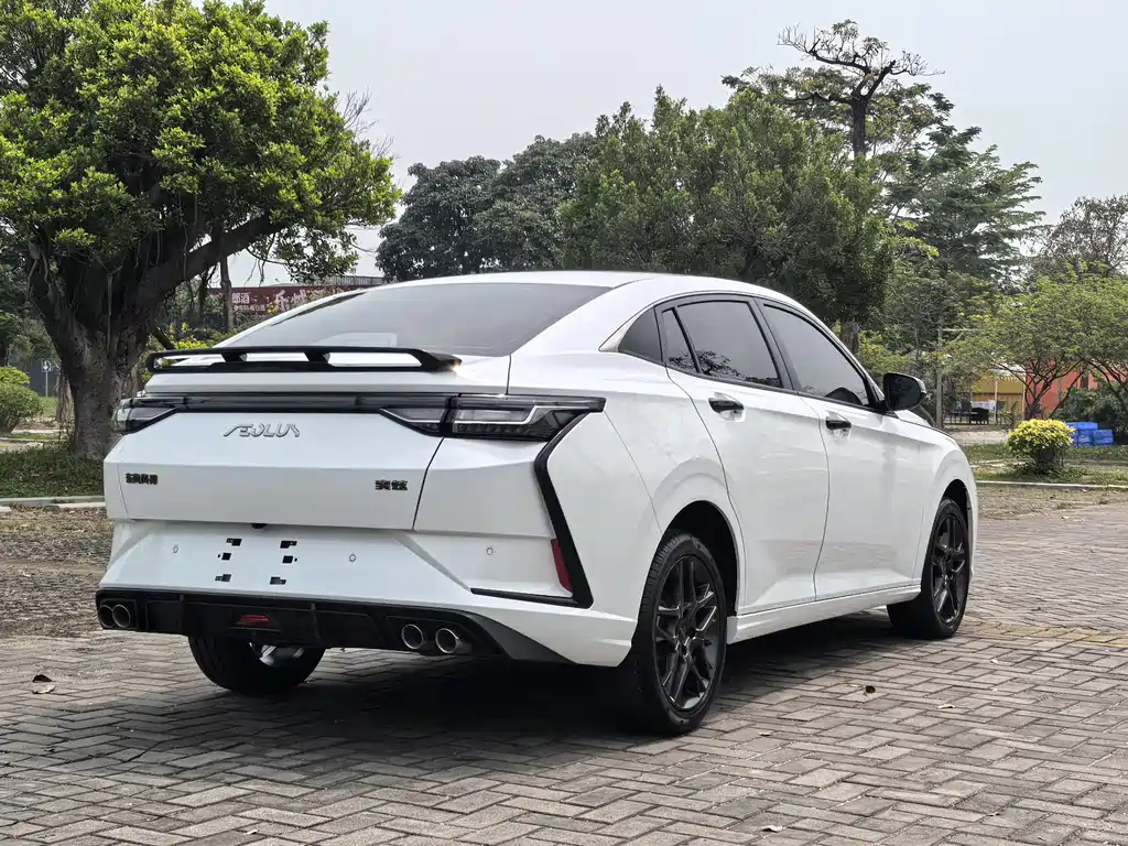 Dongfeng Yixuan 2023