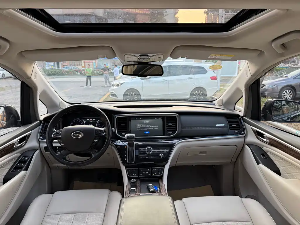 GAC Motor Trumpchi M8 2019 — фото 17