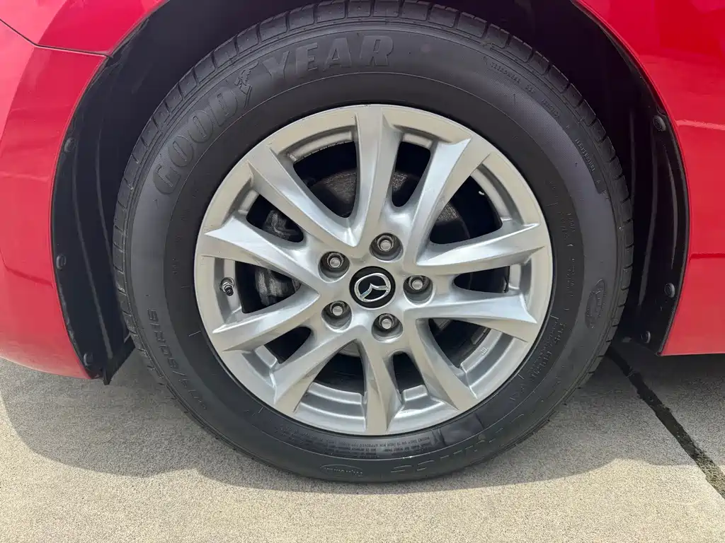 Mazda 3 Axela 2019