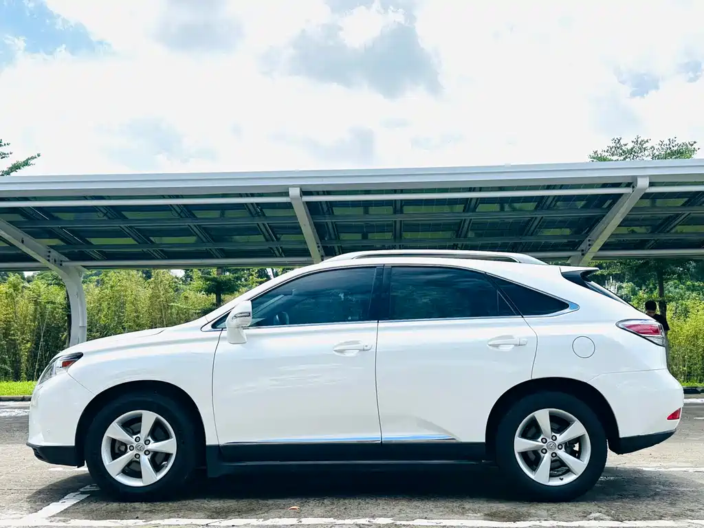 Lexus RX Classic 2015 — фото 9
