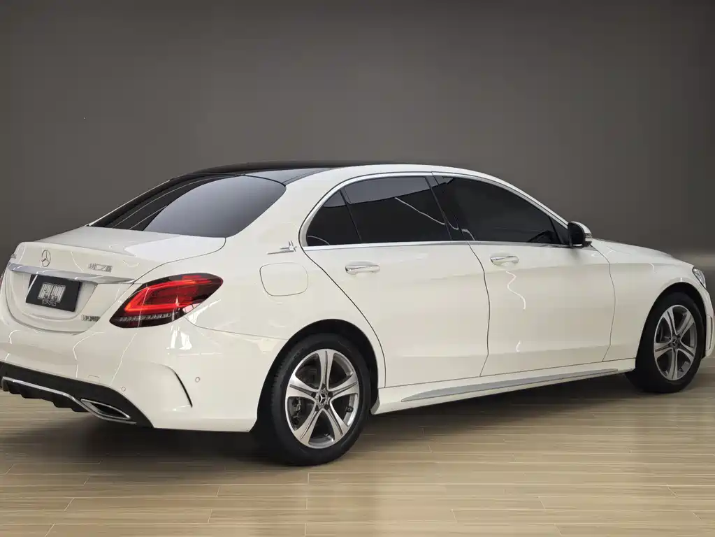 Mercedes-Benz C-Class 2021 — фото 2