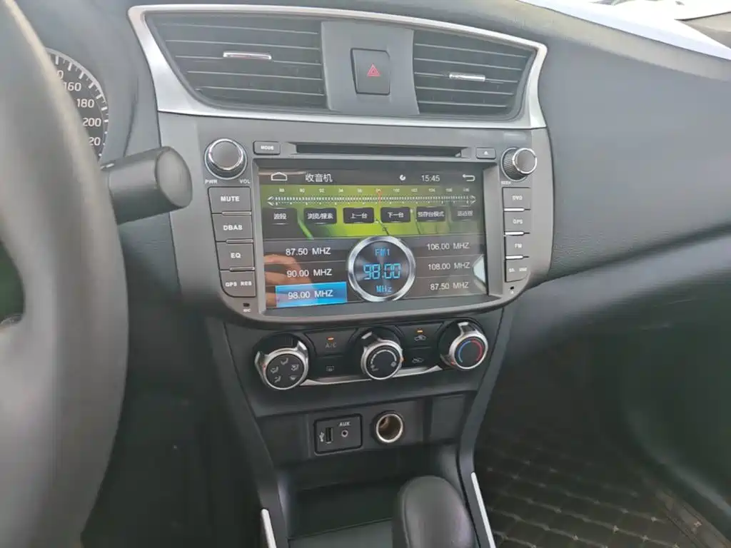 Nissan Sylphy 2019 — фото 13