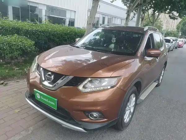 Nissan X-Trail 2015