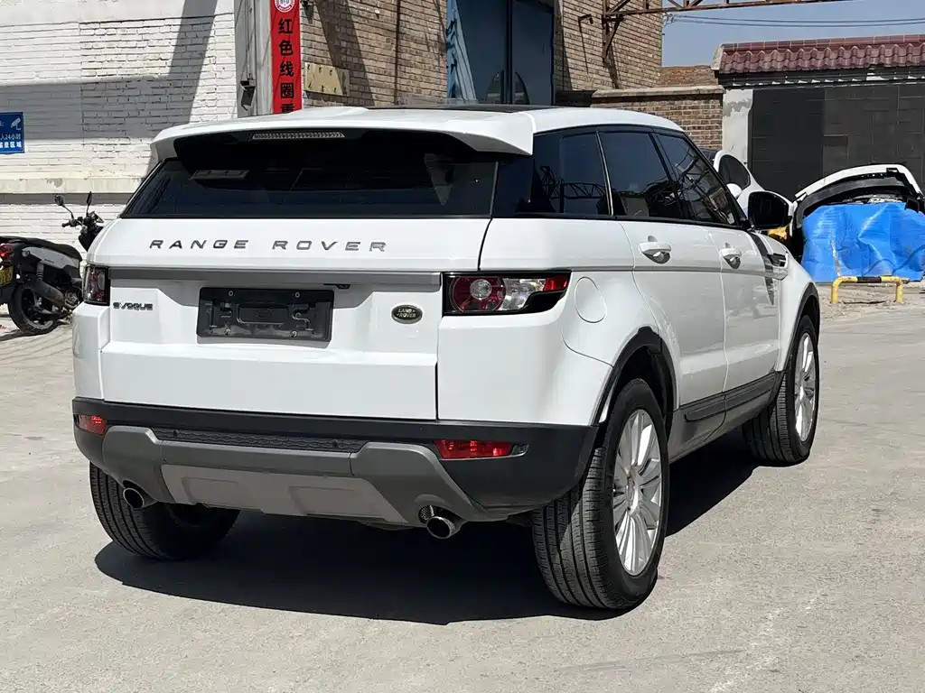 Land Rover Evoque 2016 — фото 3