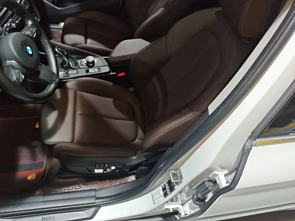BMW X1 2022 — фото 11