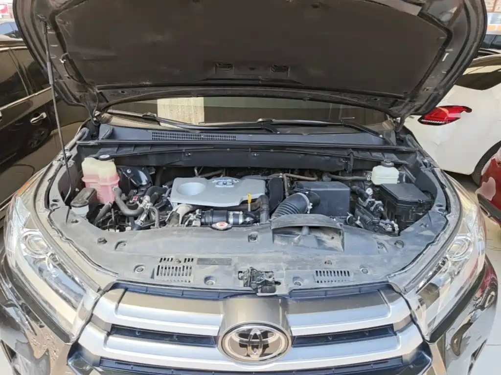 Toyota Highlander 2018 — фото 20