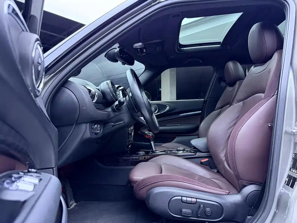 MINI Clubman 2016 — фото 14