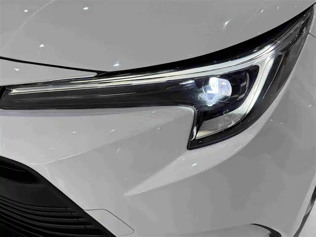 Toyota Levin 2024