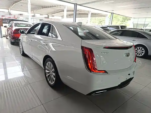 Cadillac XTS 2019