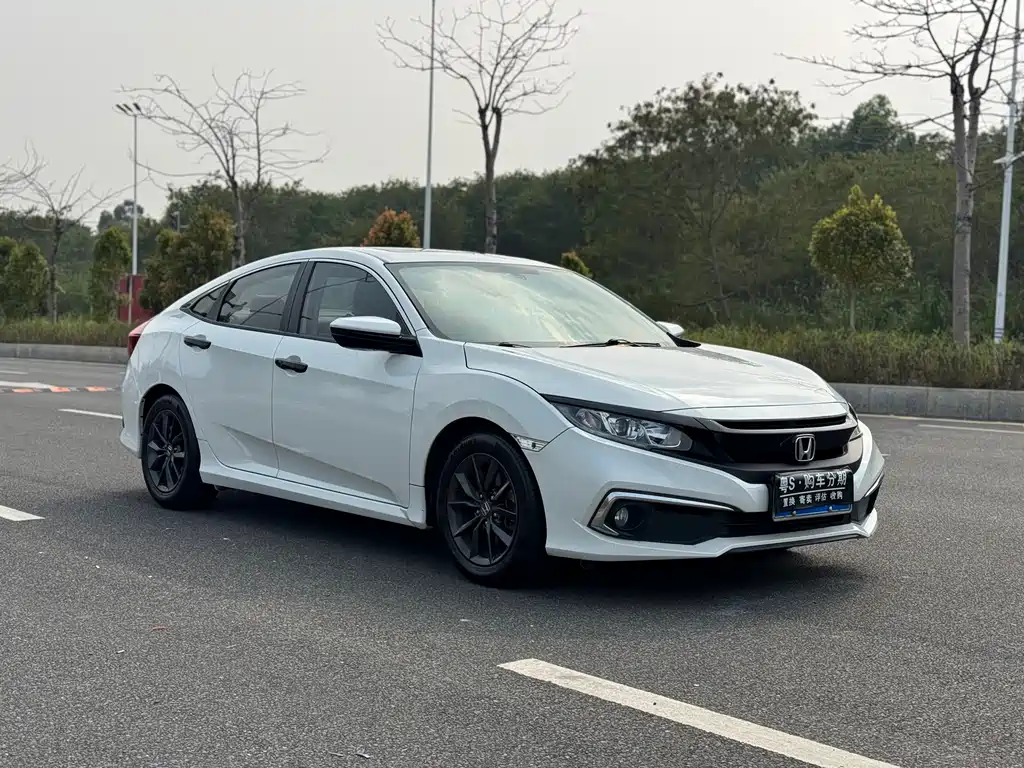 Honda Civic 2020 — фото 3
