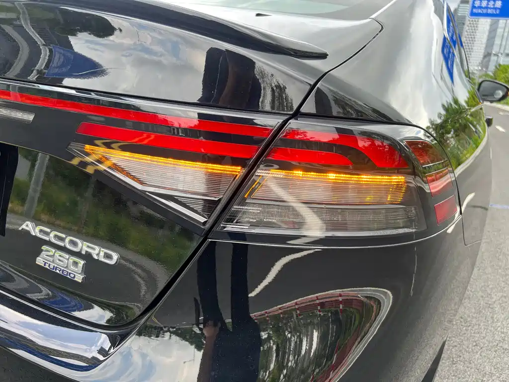 Honda Accord 2024 — фото 24