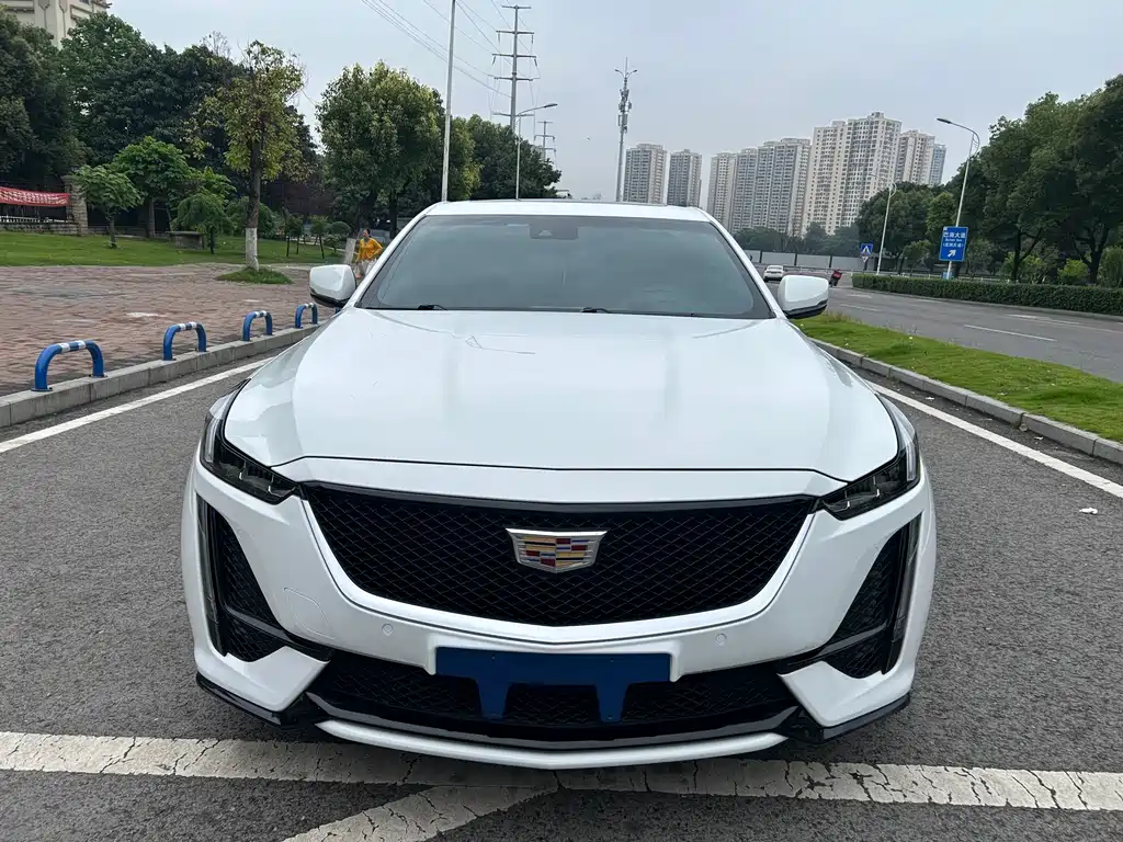 Cadillac CT5 2021 — фото 2