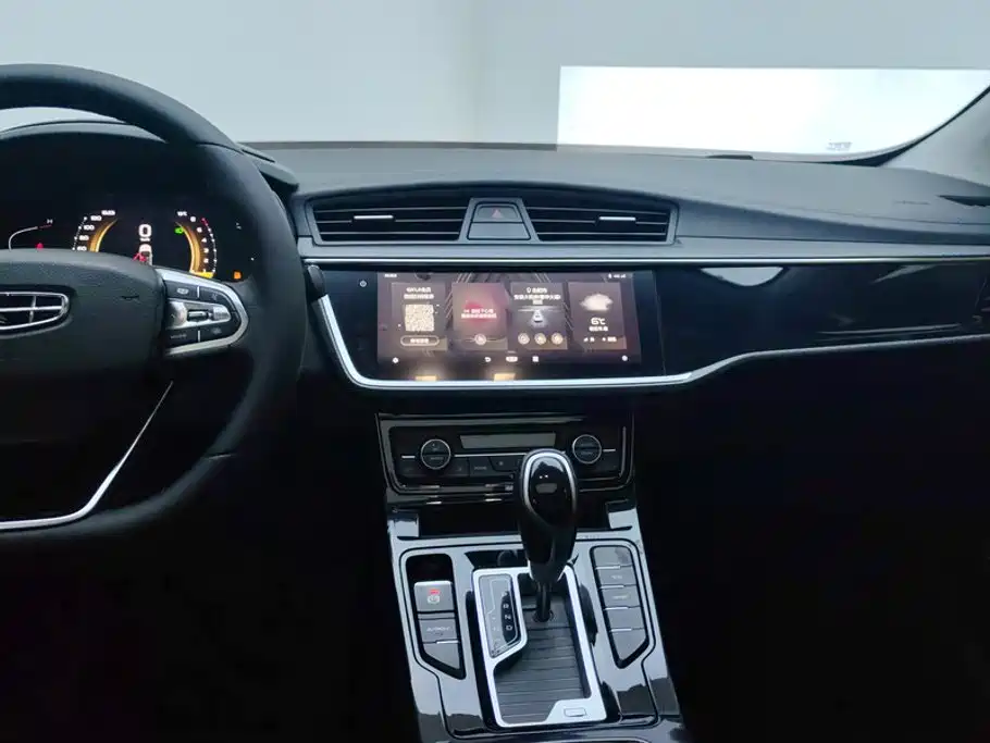 Geely Emgrand GL 2020 — фото 13