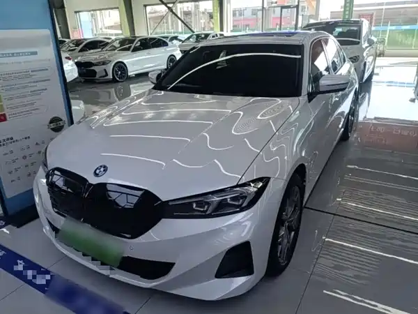 BMW i3 2024