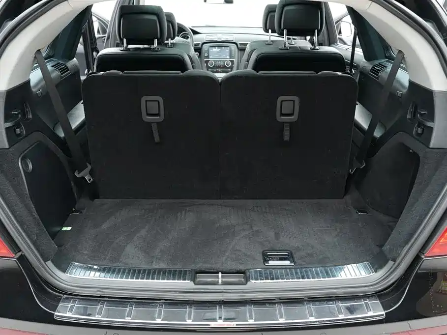 Mercedes-Benz R-Class 2015 — фото 21