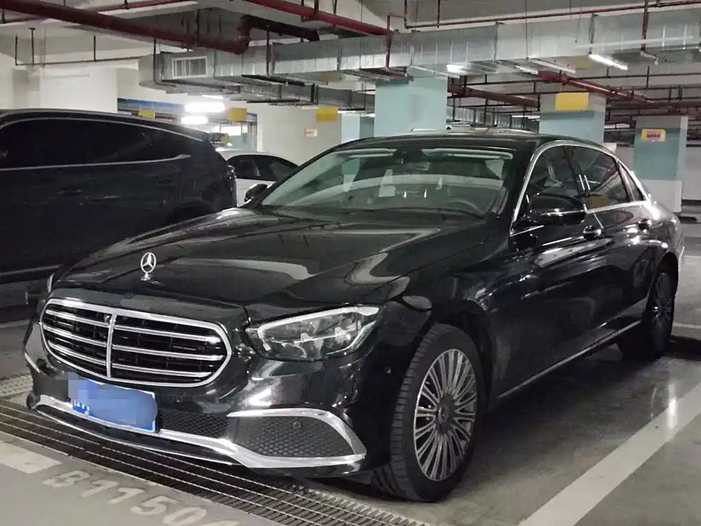 Mercedes-Benz E-Class 2023