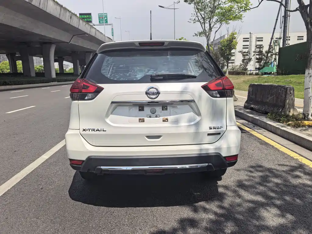 Nissan X-Trail 2019 — фото 18