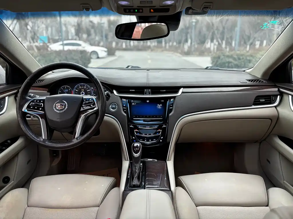 Cadillac XTS 2014 — фото 5
