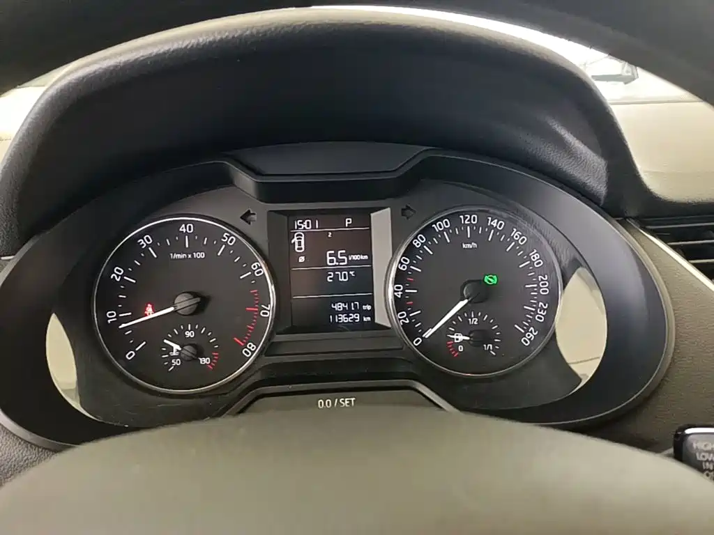 Skoda Octavia 2018 — фото 12