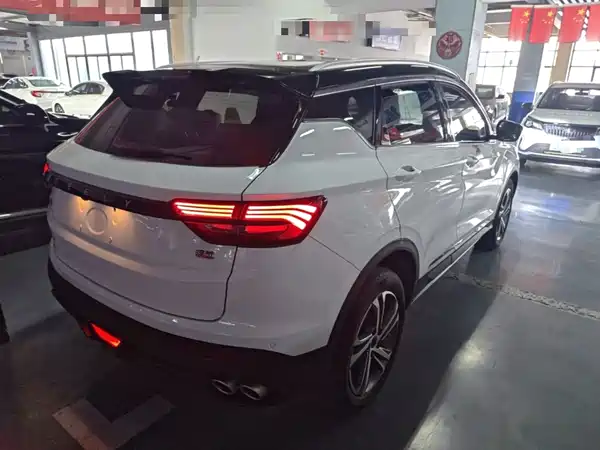 Geely Binyue 2021