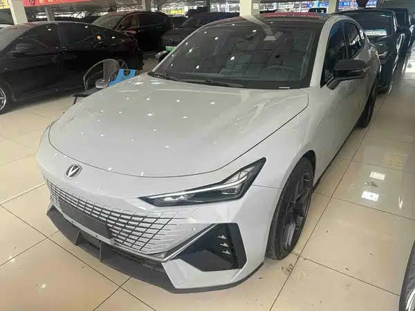 Changan UNI-V 2022