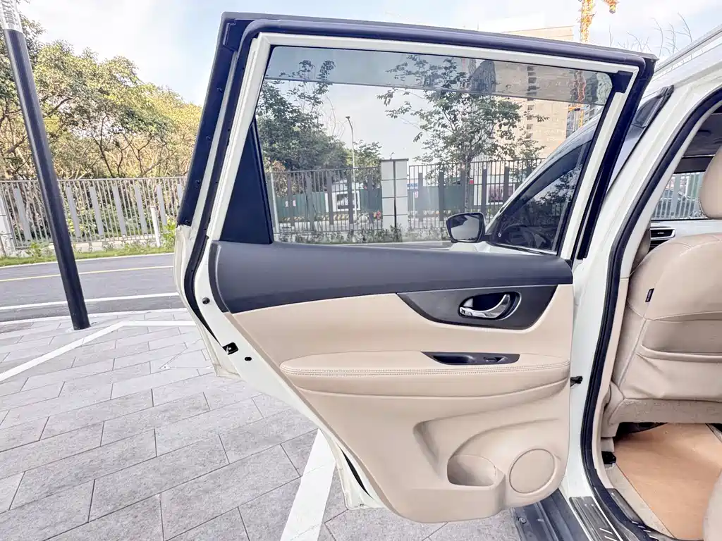 Nissan X-Trail 2014 — фото 24