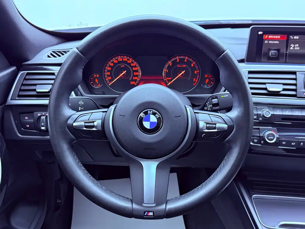 BMW 3 Series GT 2019 — фото 13