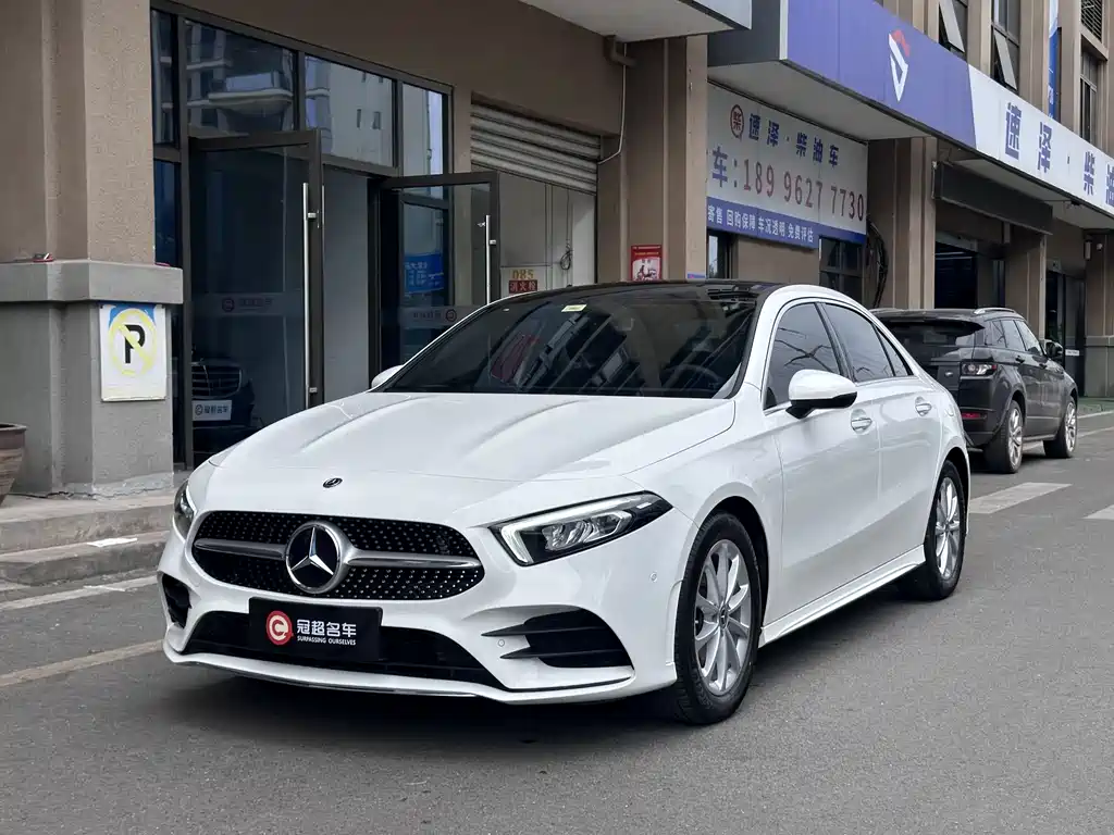 Mercedes-Benz A-Class 2020 — фото 2