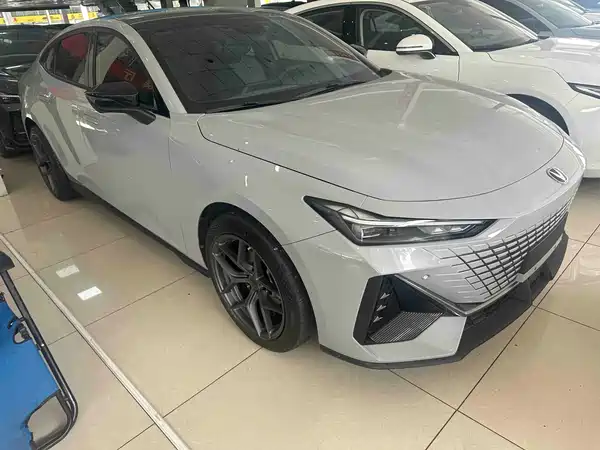 Changan UNI-V 2022
