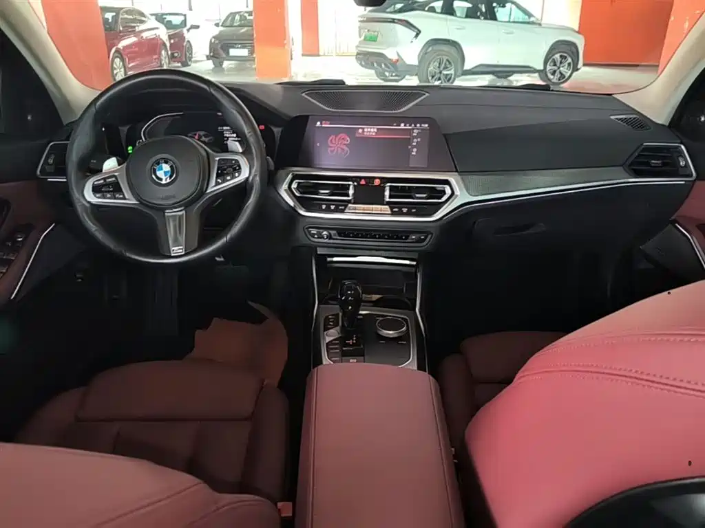 BMW 3 Series 2021 — фото 10