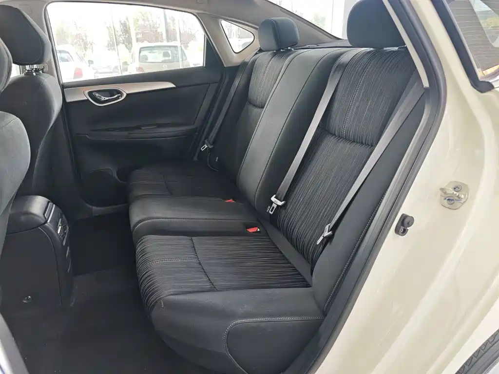 Nissan Sylphy 2022 — фото 17