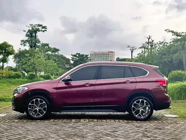 BMW X1 2021