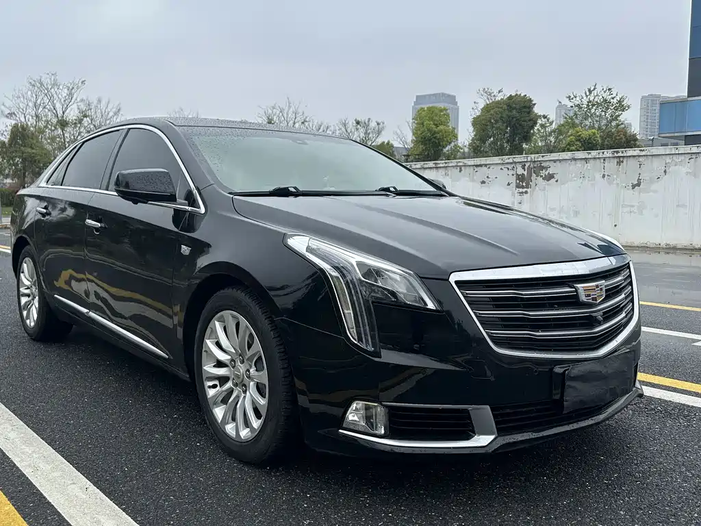 Cadillac XTS 2019 — фото 12