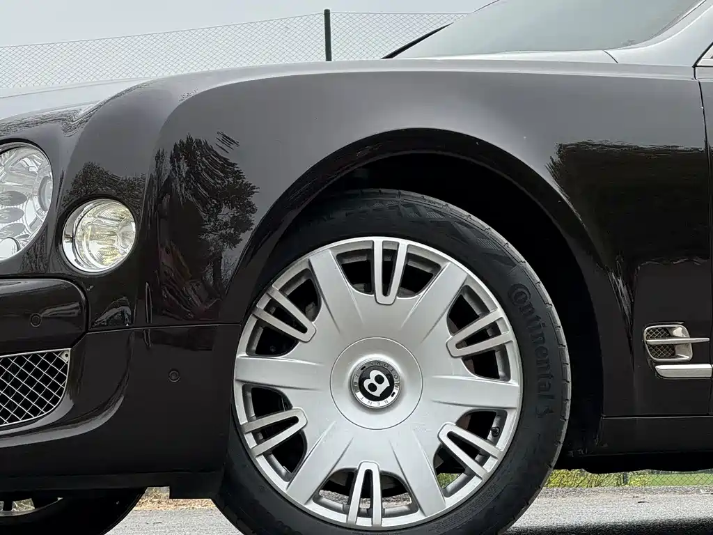 Bentley Mulsanne 2013 — фото 8