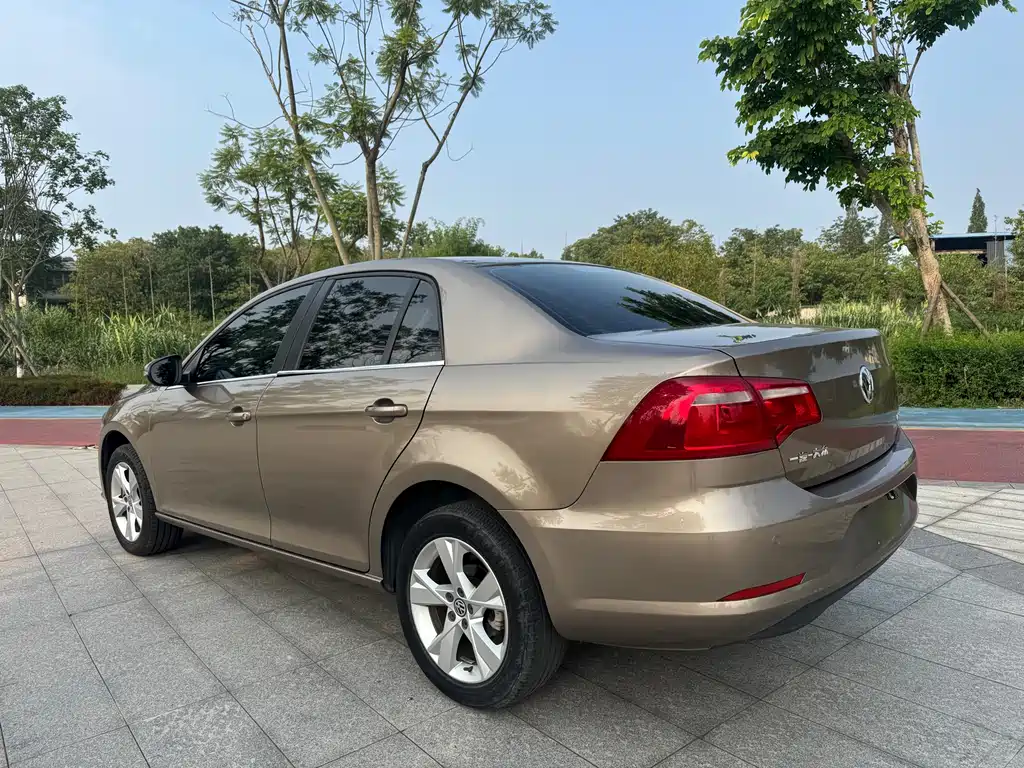 Volkswagen Bora 2015