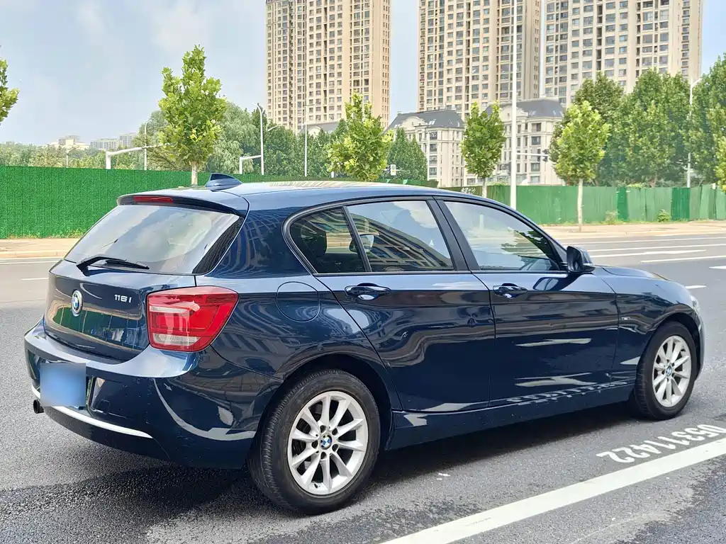 BMW 1 Series 2015 — фото 14