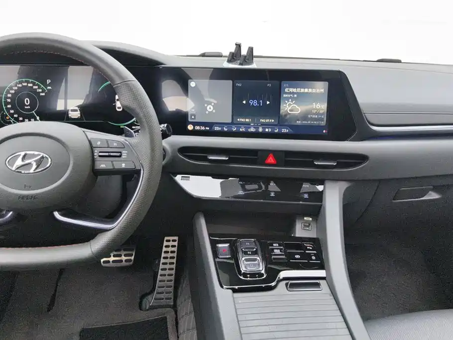 Hyundai Sonata 2022 — фото 13