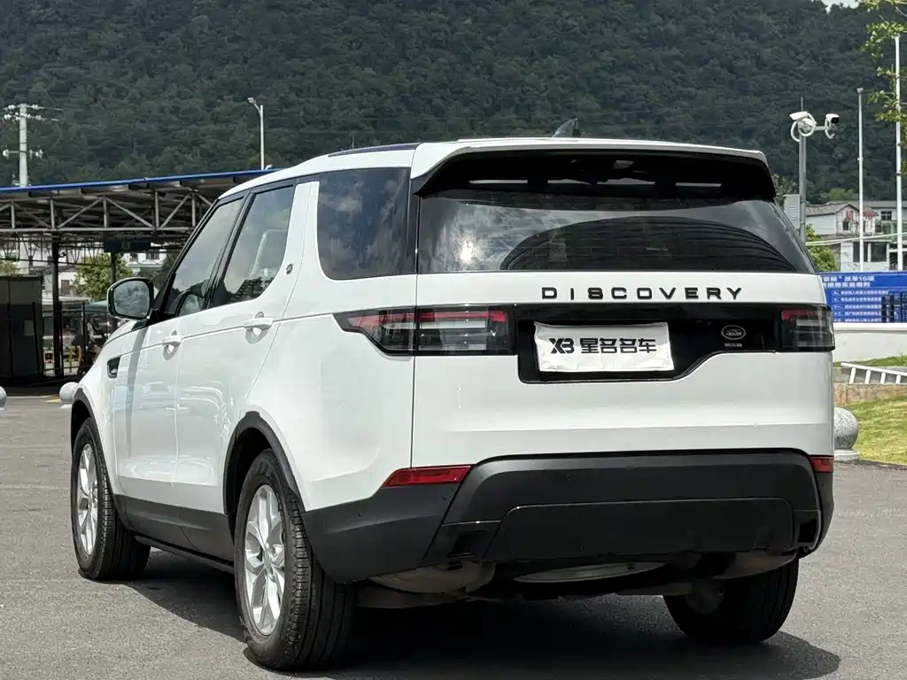 Land Rover Discovery 2020 — фото 15