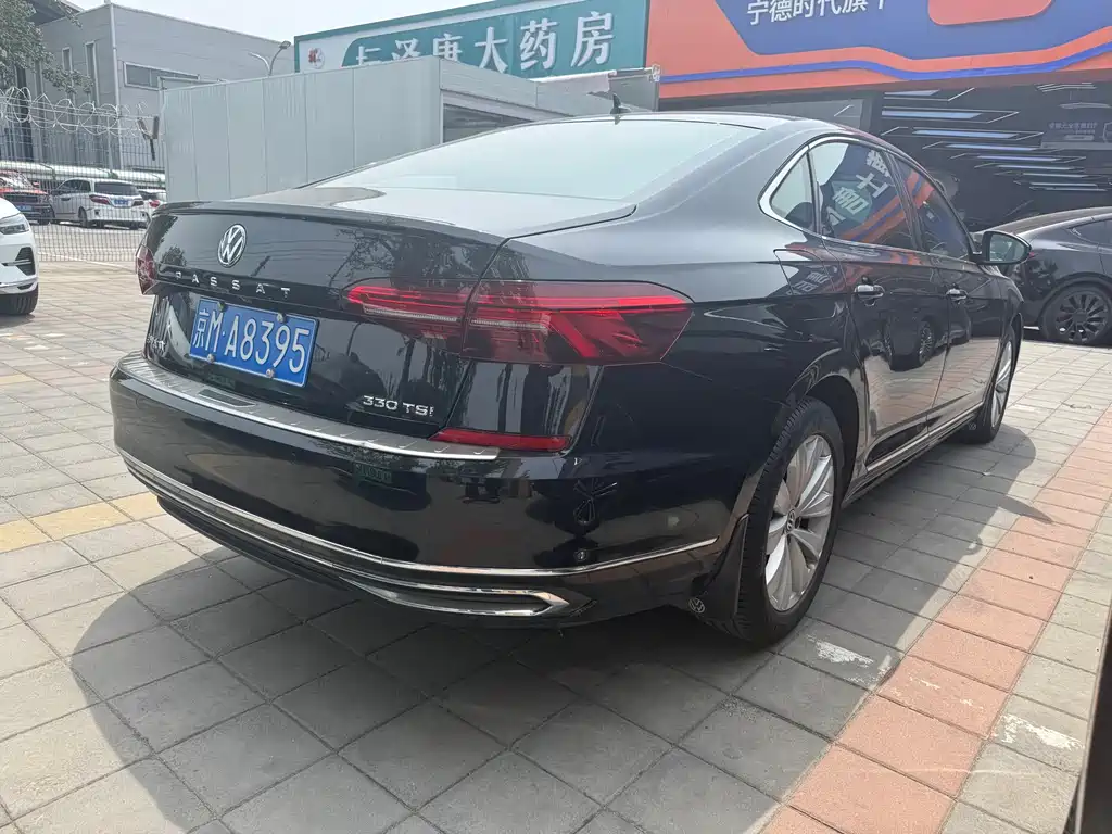 Volkswagen Passat 2019 — фото 11
