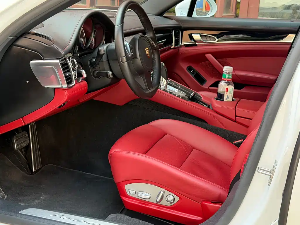 Porsche Panamera 2016