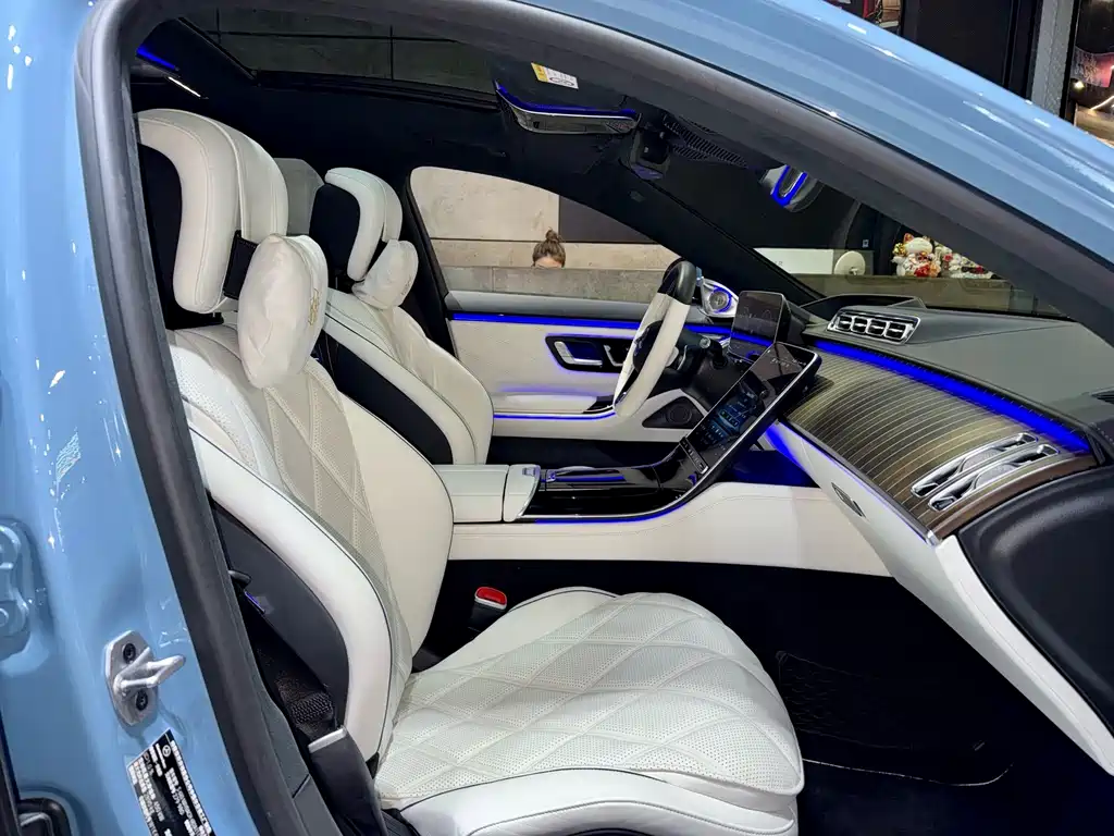 Mercedes-Benz Maybach S-Class 2023 — фото 22