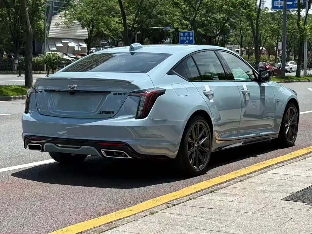 Cadillac CT5 2025 — фото 15