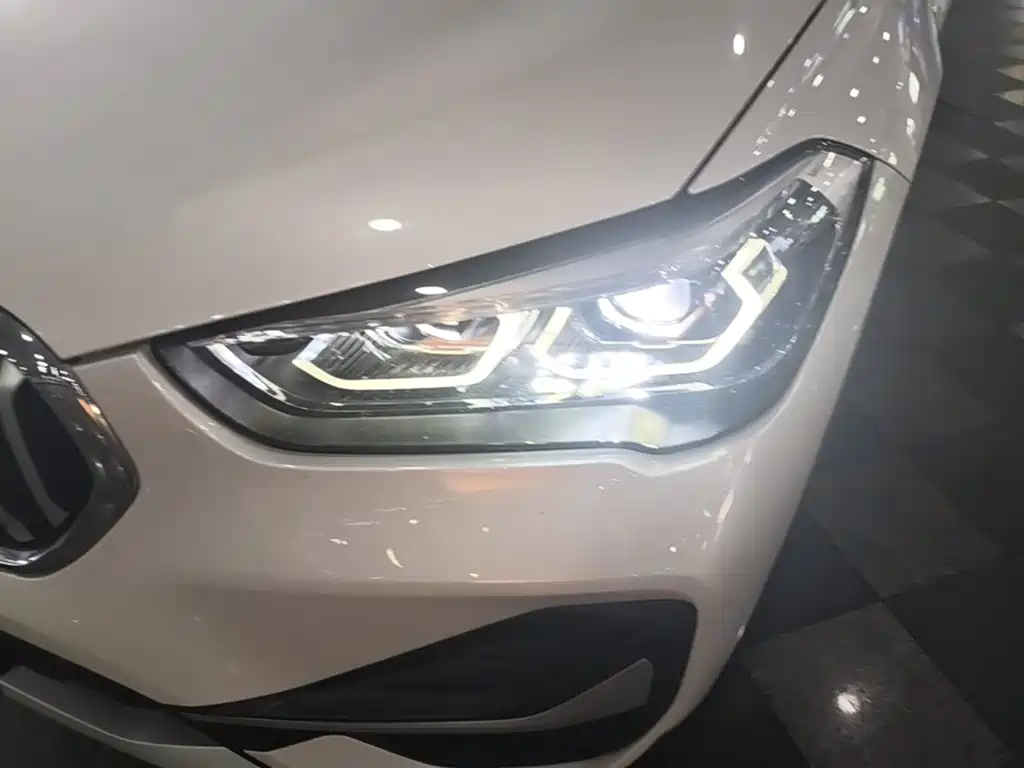 BMW X1 2020 — фото 24